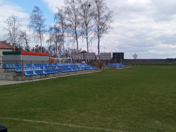 Boisko w Czekanów - Czekanów