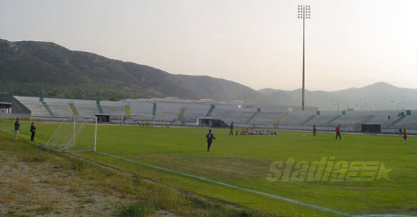 Dimotiko Stadio Neapolis Volos - Volos