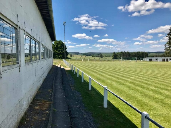 Stade Jacky Heyden - Vielsam-Regné