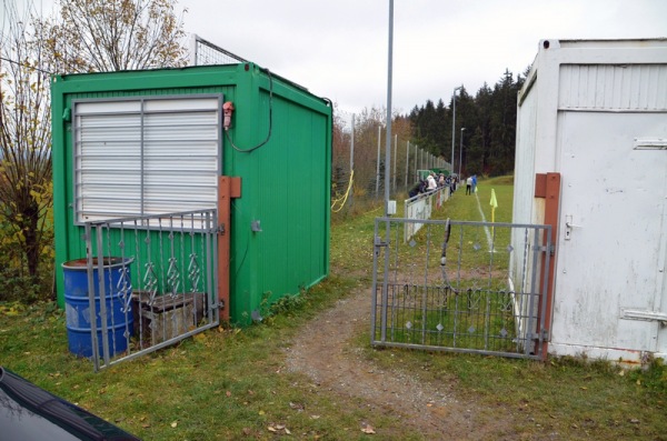 Otto-Knüpfer-Sportplatz - Markneukirchen-Wernitzgrün