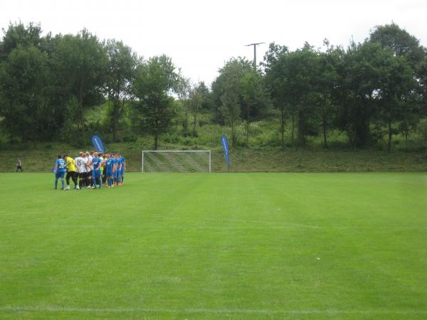 Sportanlage Am Sauerbrunnen Platz 2 - Eichenzell-Lütter