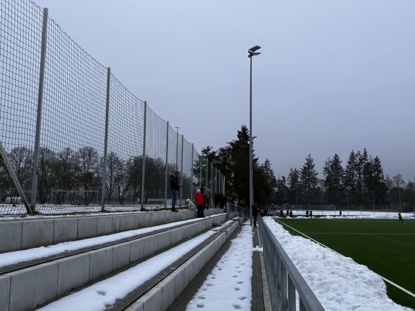 Gustav-Schickedanz-Stadion Nebenplatz 3 - Fürth/Mittelfranken-Oberfürberg
