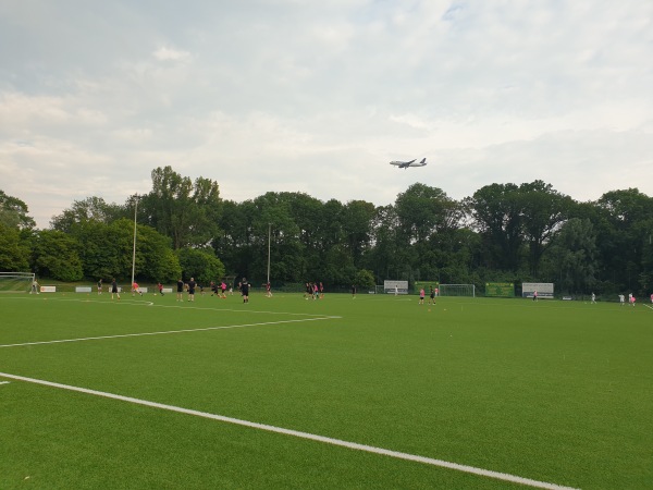 Sportanlage Neusser Weg - Düsseldorf-Lohausen