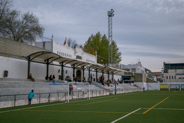 Polideportivo Municipal Cuatro Vientos - Prado Del Rey, AN