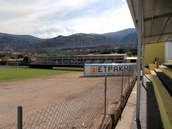 Stadion Malia - Malia