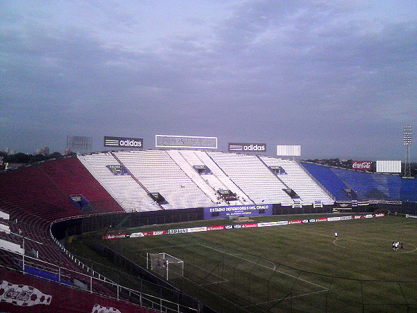 Estadio ueno Defensores del Chaco - Asunción
