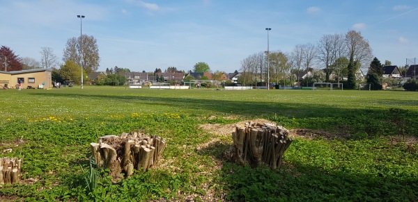 Sportanlage Grön Stell B-Platz - Itzehoe-Wellenkamp