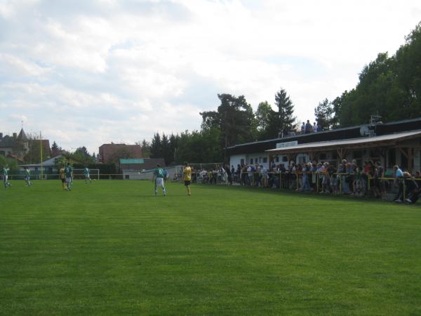 Hřiště FK Újezd nad Lesy - Praha