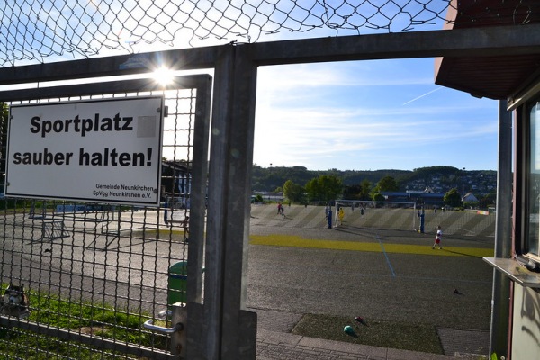 Sportplatz Auf der Au - Neunkirchen/Siegerland