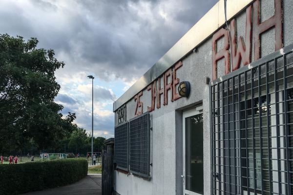 Sportanlage Teterower Ring Platz 2 - Berlin-Hellersdorf