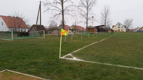 Sportplatz am Weinberg - Nöda