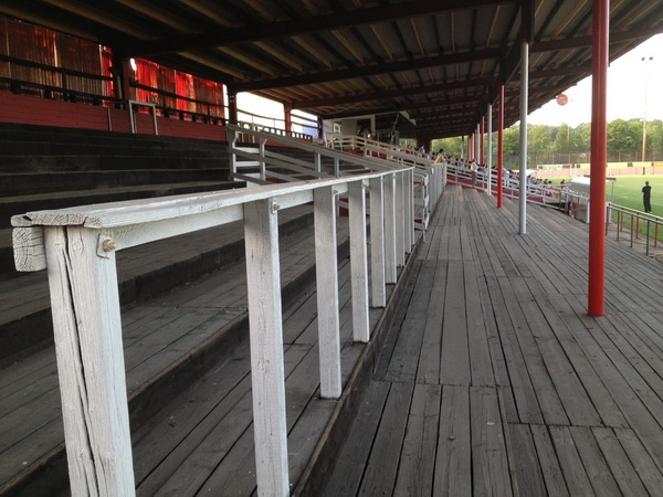 Oststadtstadion der Bezirkssportanlage Bothfeld - Hannover-Bothfeld