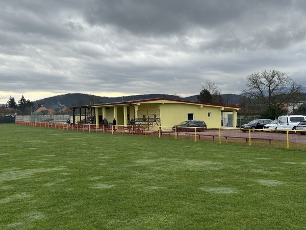 Futbalové ihrisko Klátova Nová Ves - Klátova Nová Ves