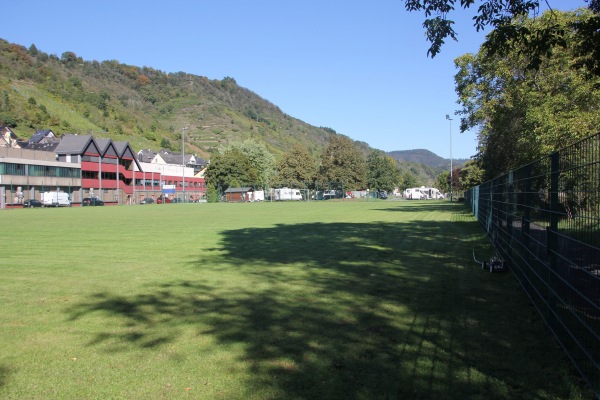 Sportplatz Moselstausee - St. Aldegund