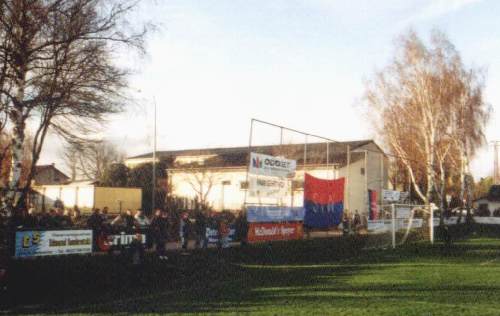 Stadion an der Schulstraße - Weingarten/Pfalz