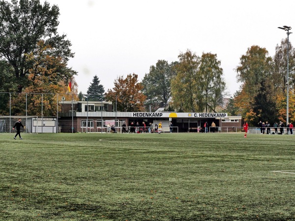 Waldkampfbahn Nebenplatz - Hövelhof