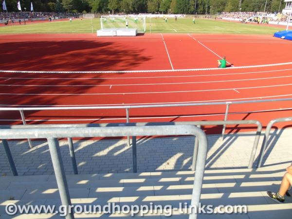 Ernst-Thälmann-Stadion - Zeitz