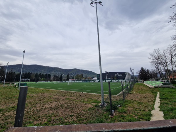 Sportna i trenirovŭchna ploshtadka Gerena - Botevgrad