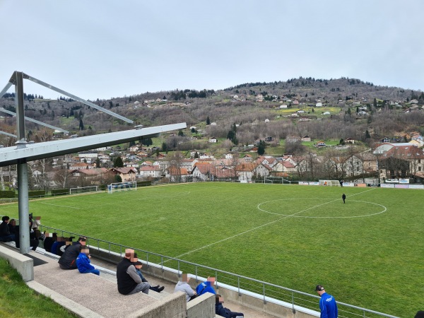 Stade Municipal de Planot Paris - La Bresse