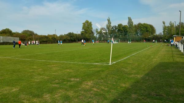 Sportplatz an der Mühle - Hannover-Anderten