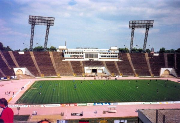 Zentralstadion (1956)