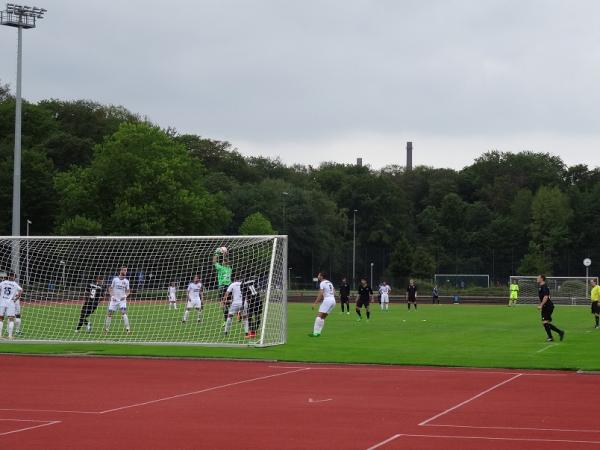 Sportpark Niederheid - Düsseldorf-Holthausen