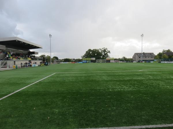 Stade Am Dieltchen - Weiler-la-Tour