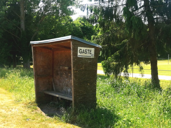 Volksparkstadion Nebenplatz - Klütz