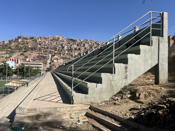 Cancha la Bombonera - Cochabamba