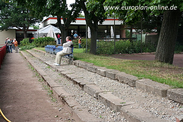 Sportanlage Hebbelstraße - Hannover-Sahlkamp