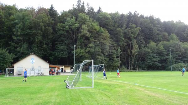 Sportanlage Im Haag Platz 2 - Pommelsbrunn-Hartmannshof