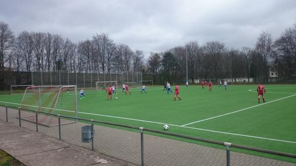 Sportplatz Ludwig-Jahn-Straße - Köln-Weiden
