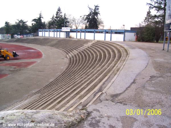 Stade Francis Le Basser - Laval