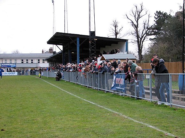Beveree Stadium - Hampton, Greater London