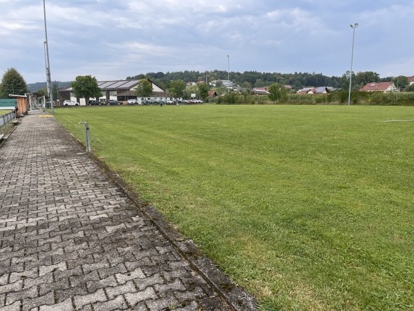 Sportanlage Schillerstraße Platz 2 - Winzer-Neßlbach