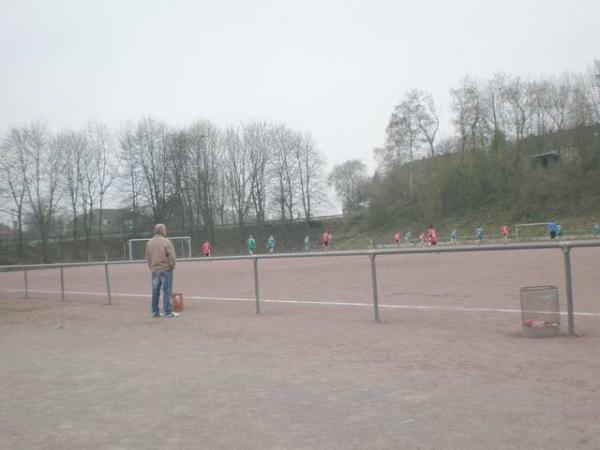 Sportplatz Opphof - Wuppertal-Uellendahl