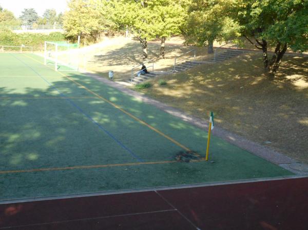 Stadion An der Kirschhecke - Mainz-Marienborn
