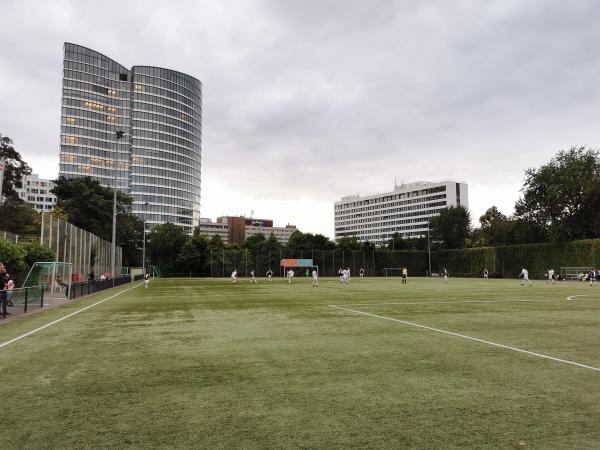 Bezirkssportanlage Hans-Böckler-Straße Platz 2 - Düsseldorf-Derendorf