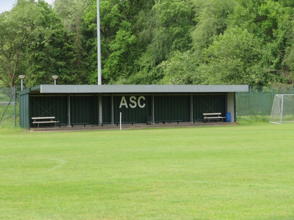 Sportplatz am Heideschlösschen 3 - Itterbeck-Wielen