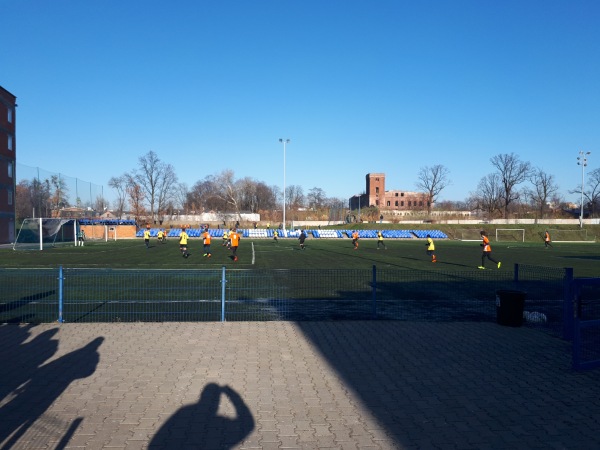 Boisko AKS SMS Łódź - Łódź-Widzew