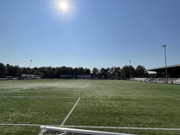Sportpark Bergenshuizen - Zwaluw VFC - Vught-Bergenshuizen