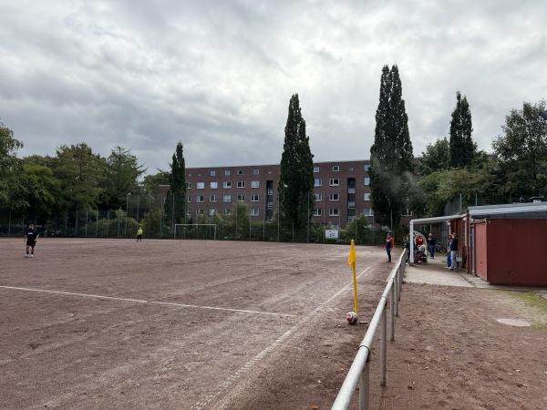 Sportplatz Meister-Francke-Straße - Hamburg-Steilshoop