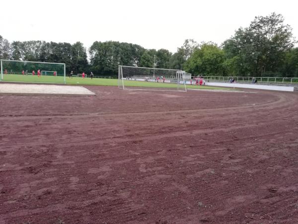 Bezirkssportanlage In den Heuwiesen - Recklinghausen-Hillen