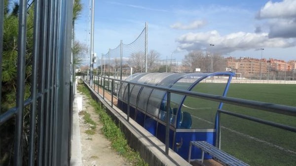 Campo de Fútbol Fuentelarreyna - Madrid, MD