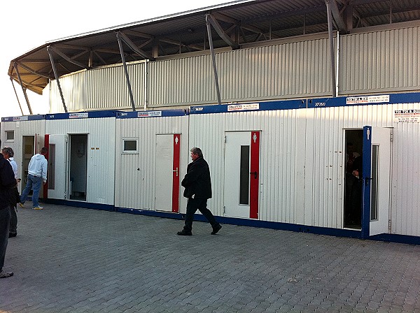 Leuna-Chemie-Stadion - Halle/Saale-Gesundbrunnen