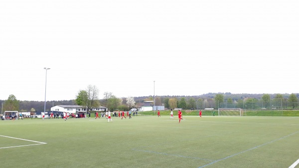 Sportplatz an der Neumühle 2 - Pohlheim-Watzenborn-Steinberg