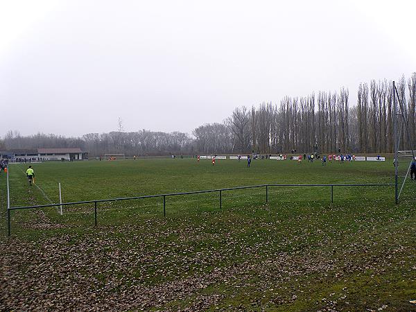 Sportplatz Mannswörth - Mannswörth