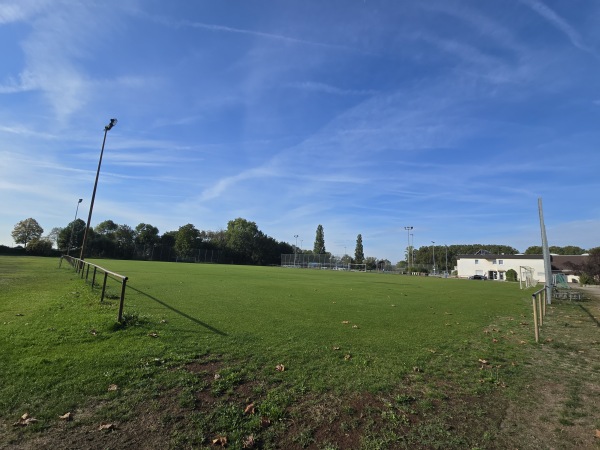 Adam-Günderoth-Stadion Nebenplatz 1 - Lampertheim