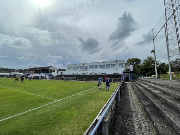 Ros Beiaardstadion - Dendermonde-Grembergen