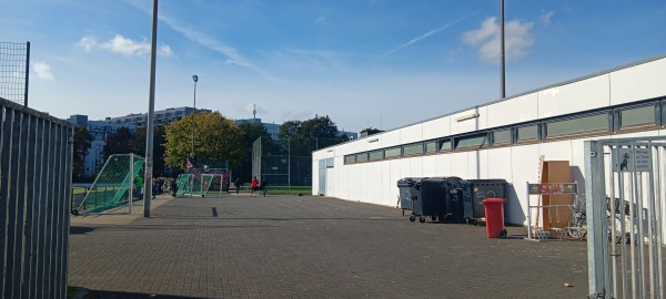 Jean-Löring-Sportpark Platz 5 - Köln-Zollstock
